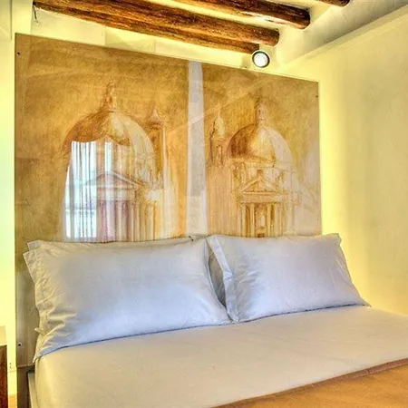 Easybnb - Luxury Navona بيت ضيافة