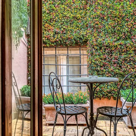 Easybnb - Luxury Navona Maison d'hôtes 4*