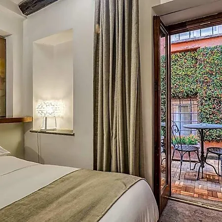 Easybnb - Luxury Navona 4* Roma