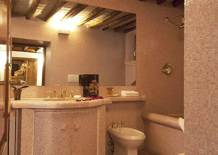 Easybnb - Luxury Navona Gasthof 4*