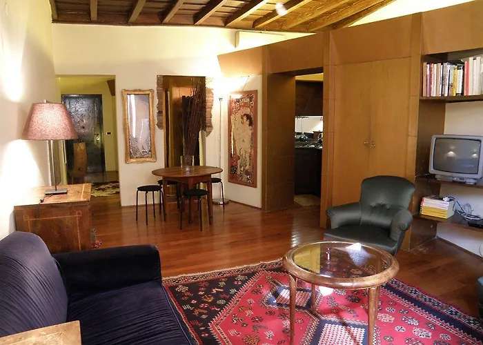 Easybnb - Luxury Navona 4* Rom